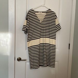 Madewell striped cotton shift dress. Size M.